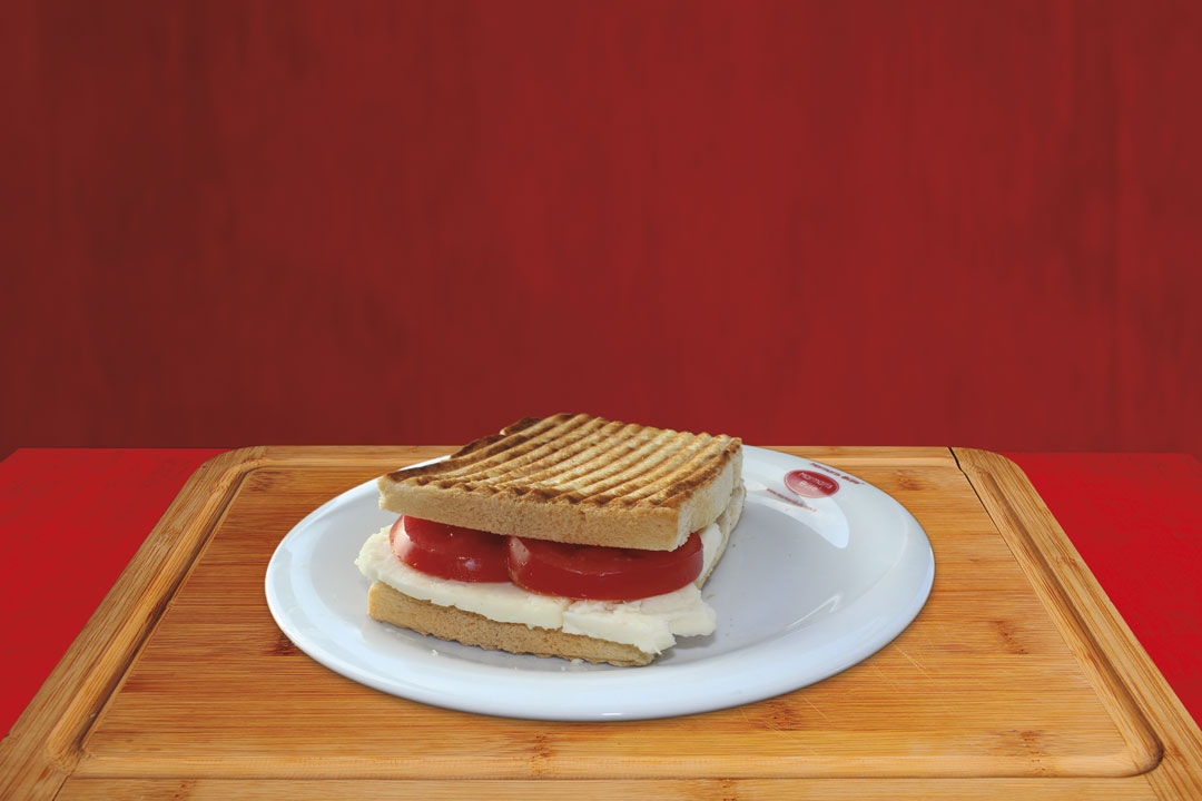 Beyaz Peynirli Tost veya Sandviç